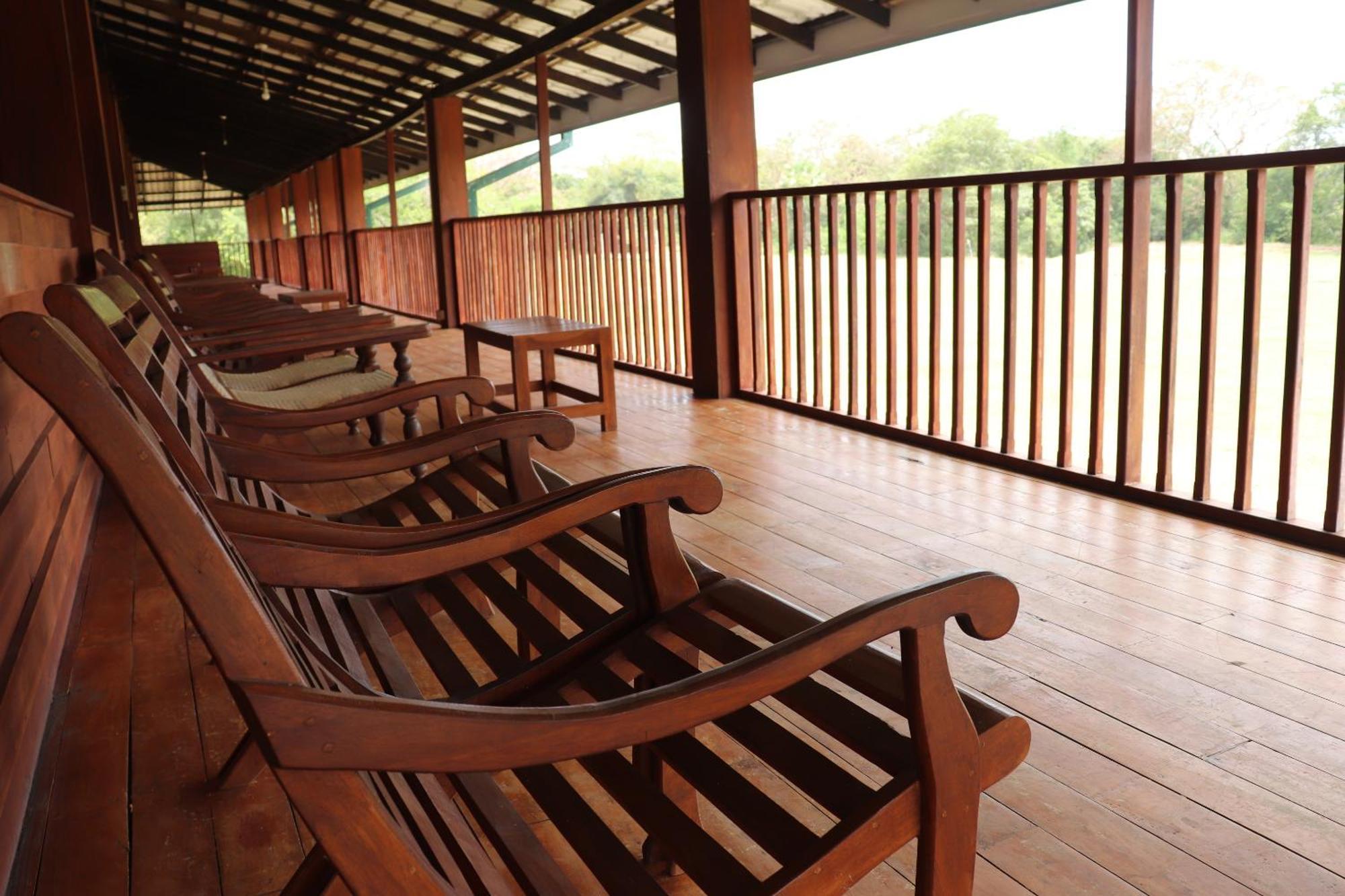 Hotel Kayjay Wild Wilpattu Nationalpark Exterior foto