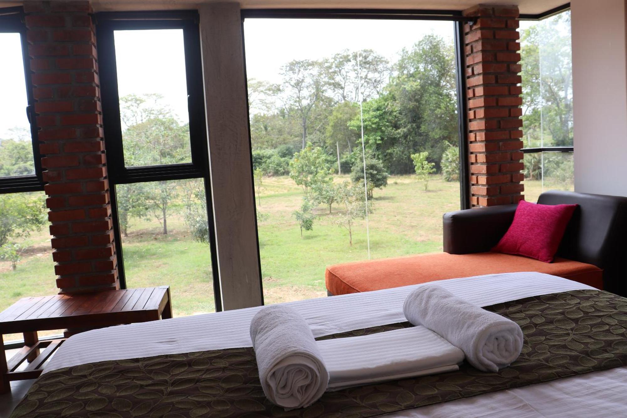 Hotel Kayjay Wild Wilpattu Nationalpark Exterior foto